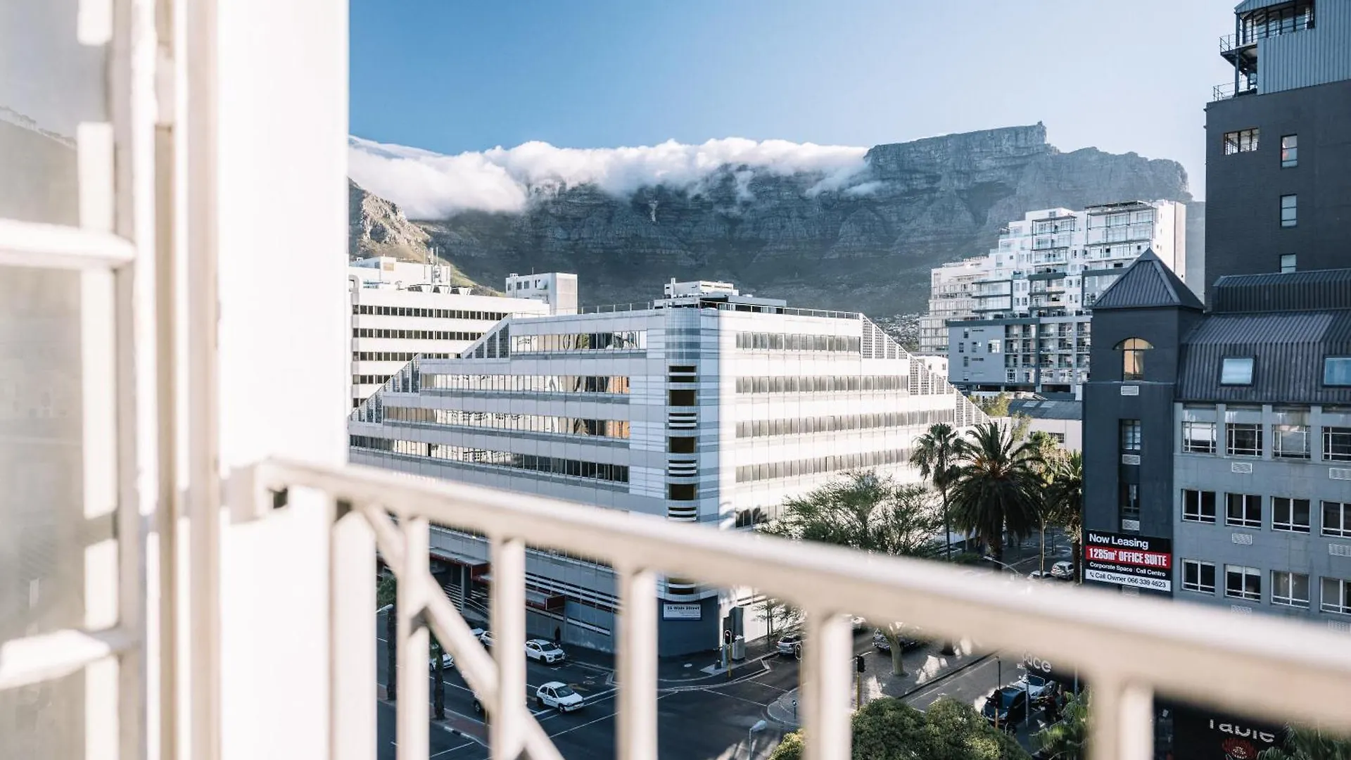 Charming 1 Bed On Bree Street With Stunning Views Apartment Cape Town
