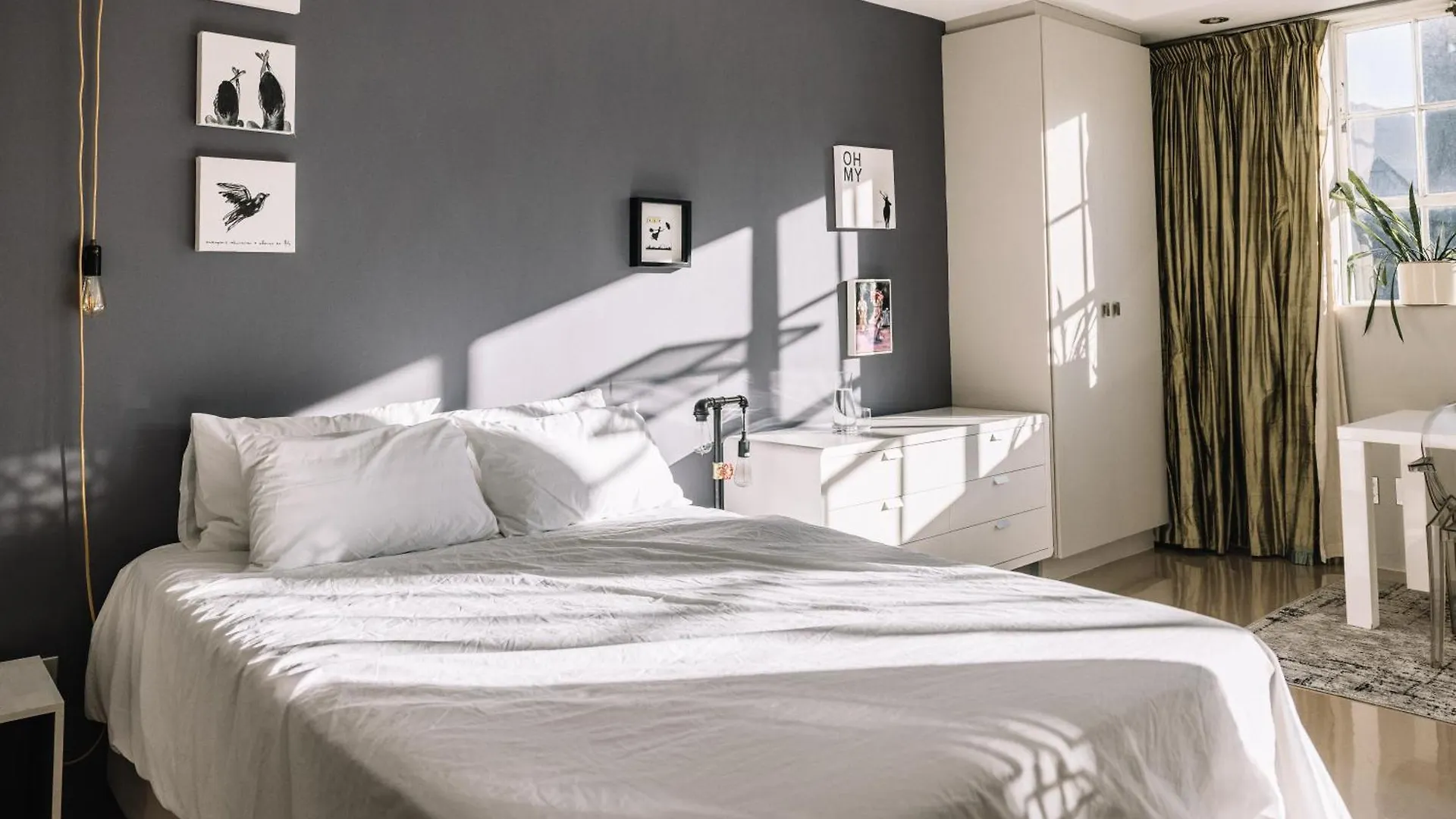 Charming 1 Bed On Bree Street With Stunning Views Apartment Cape Town